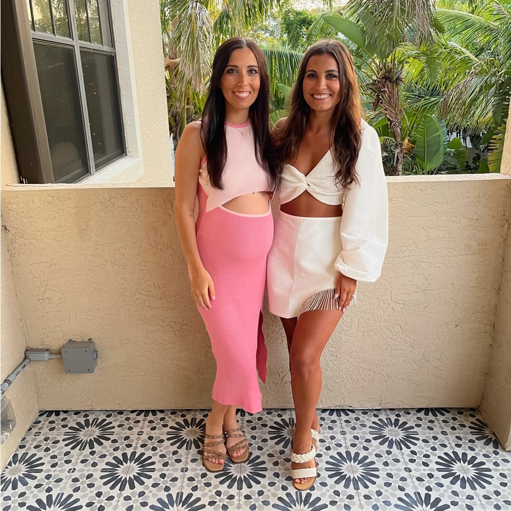White mini skirt